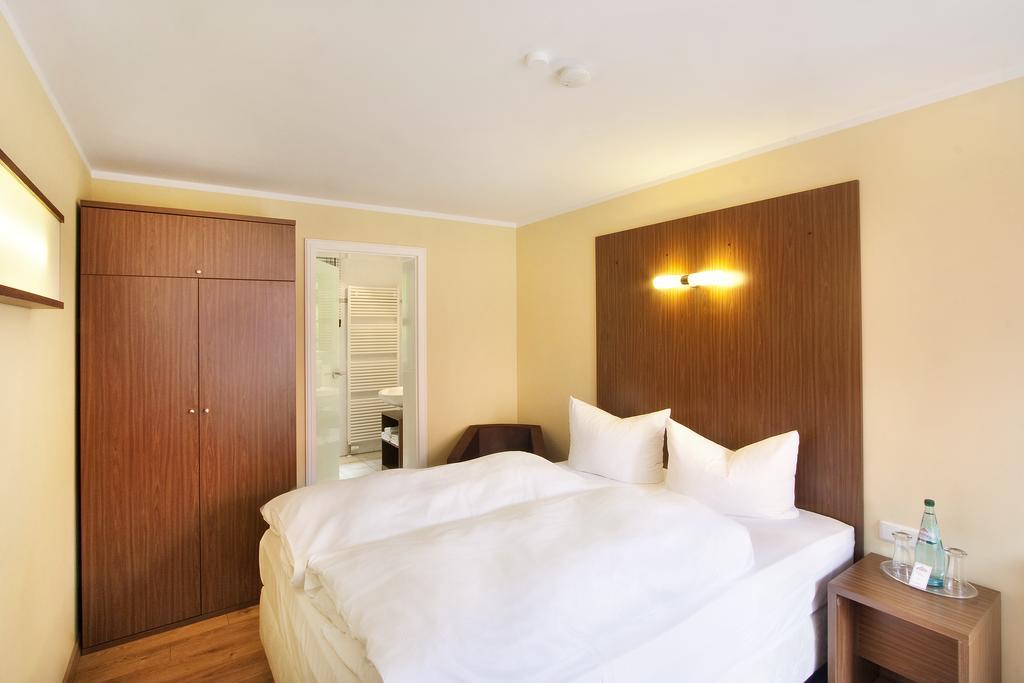 Springbach-Muehle Belzig Hotel Bagian luar foto